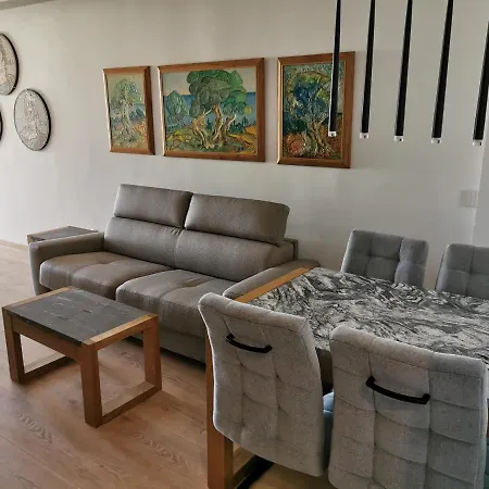 Dom Loron Apartament