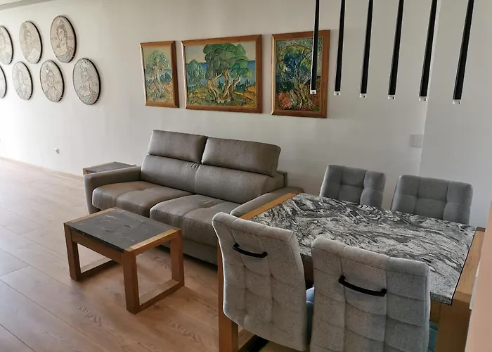 Dom Loron Apartament